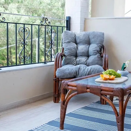 Maison Nikos * Marathias