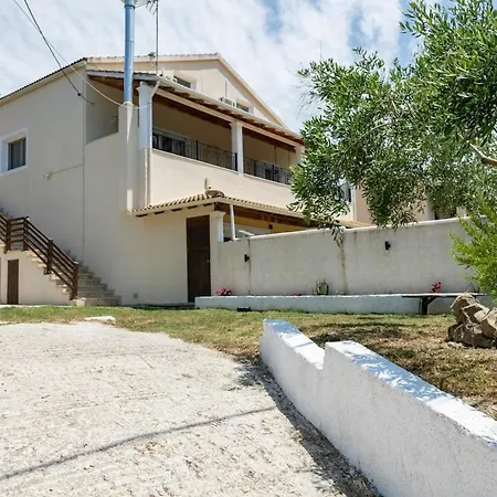 Apartment Maison Nikos Marathias