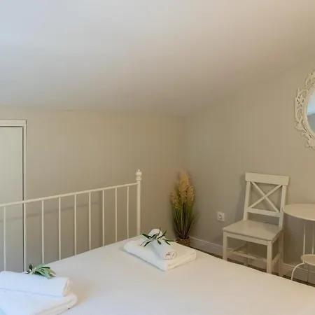 Maison Nikos *