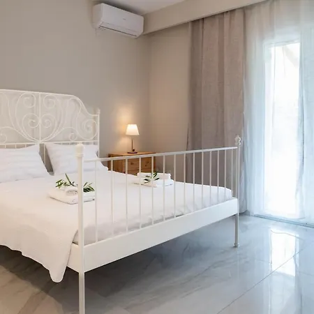 Maison Nikos * Marathias